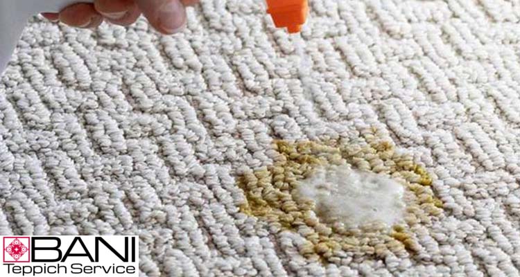 Wie entferne ich Betadine-Flecken vom Teppich?